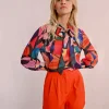 Blouse à col lavalière, à imprimé et en semi-transparence