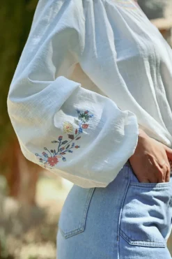 Blouse bohème brodée