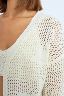Cardigan en crochet fleurs