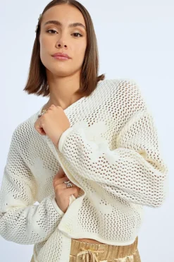Cardigan en crochet fleurs