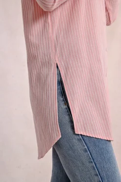 Chemise longue, rayée