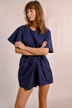 Combinaison short nouable à la taille