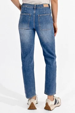 Jean straight