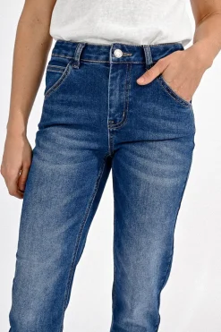 Jean straight