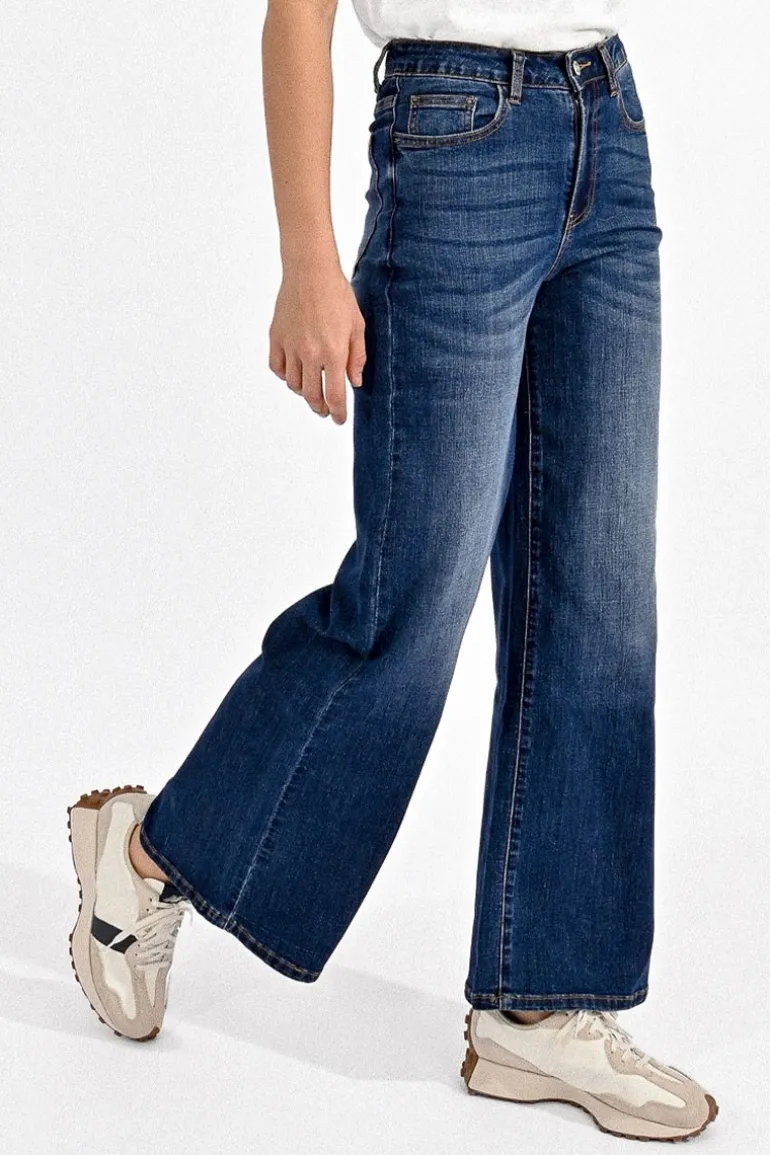 Jeans large à la taille haute