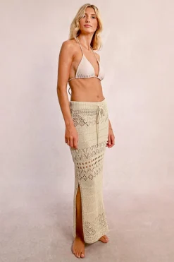 Longue jupe en crochet