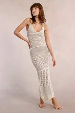 Longue robe ajourée à bretelles