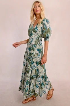 Longue robe portefeuille à volants