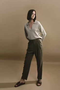 Pantalon à pinces en lin
