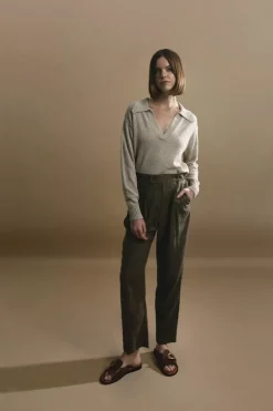 Pantalon à pinces en lin
