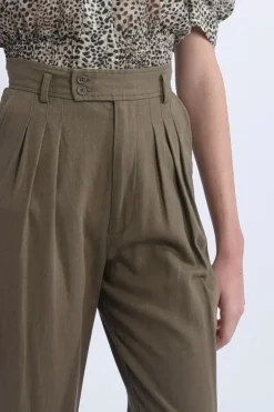 Pantalon à pinces en lin