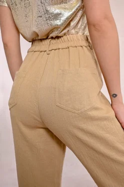 Pantalon carotte en lin