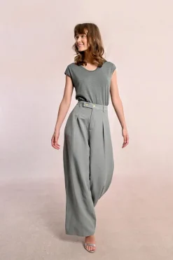 Pantalon droit à pinces