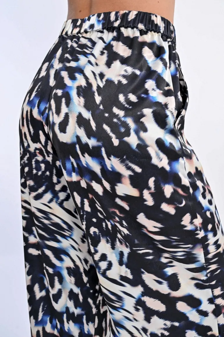 Pantalon droit et large à imprimé