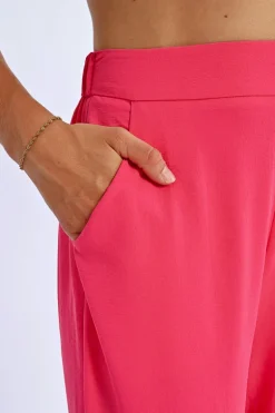 Pantalon fluide et droit