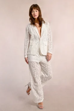 Pantalon large en dentelle