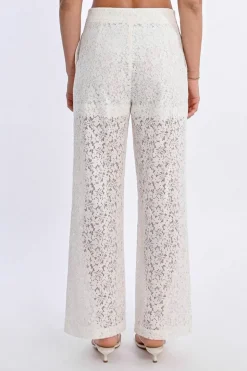 Pantalon large en dentelle