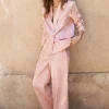 Pantalon large et satiné