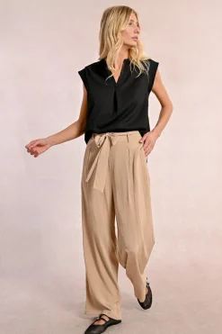 Pantalon taille haute, taille à nouer