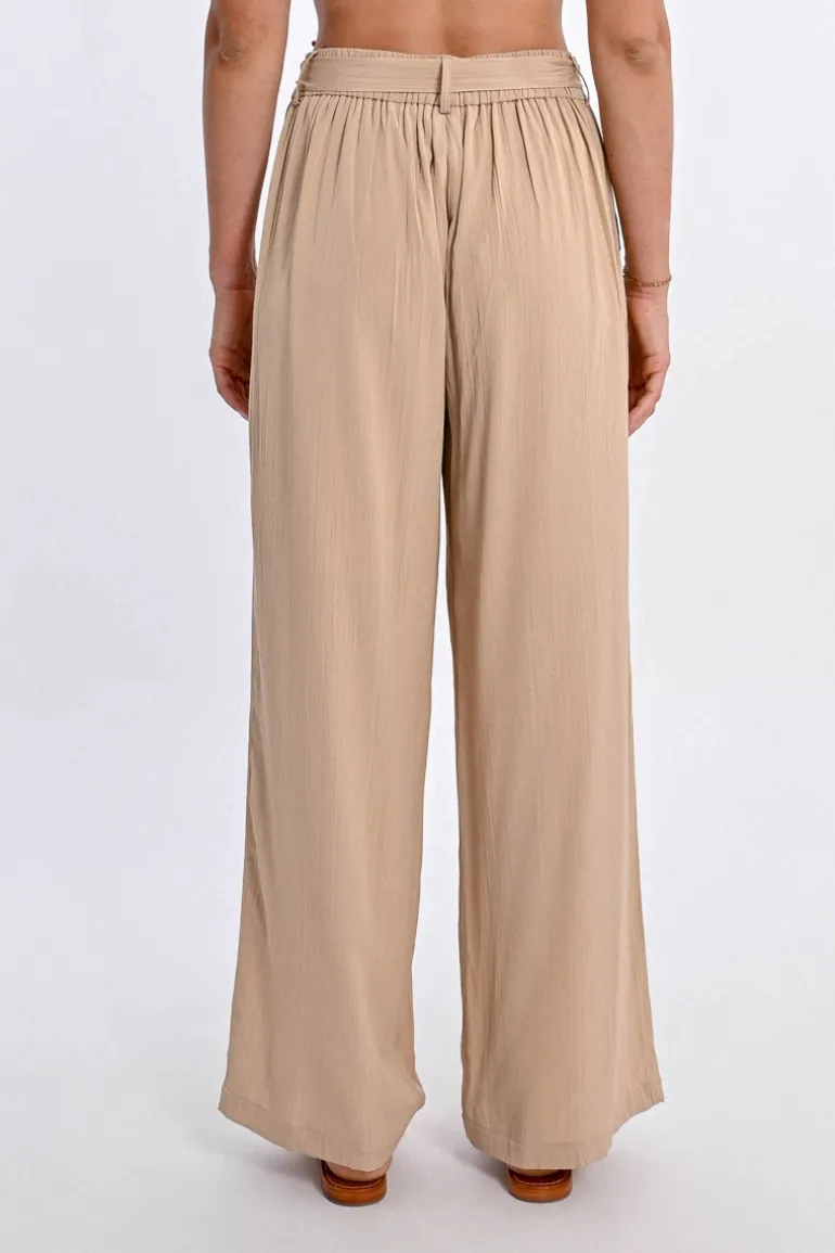 Pantalon taille haute, taille à nouer