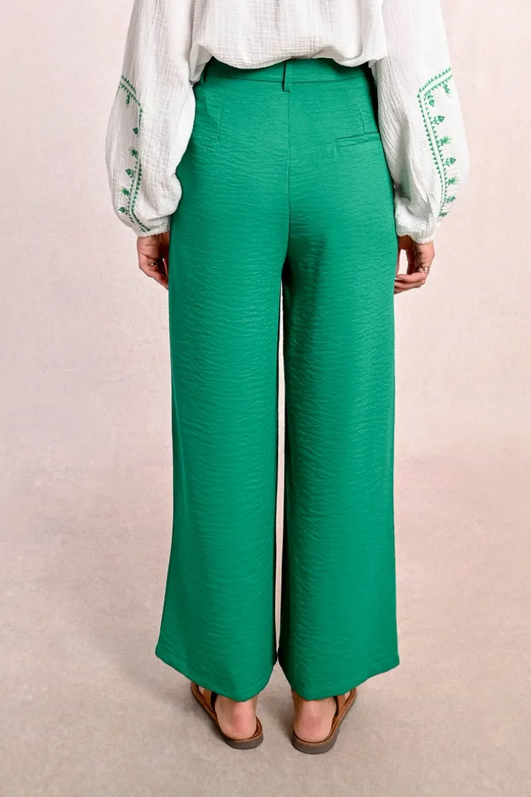 Pantalon tailleur fluide et droit