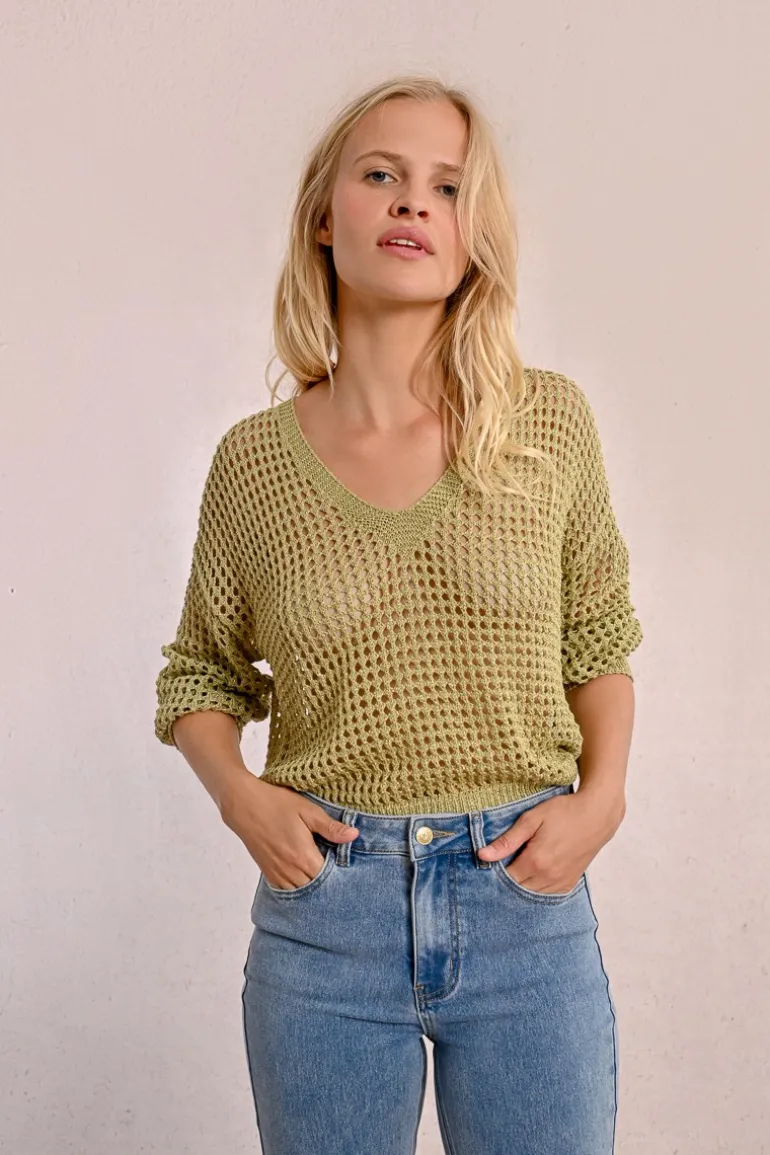 Pull en maille ajourée et irisée