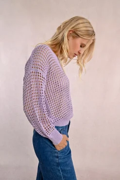 Pull en maille ajourée et irisée