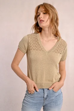Pull en maille col V, manches courtes