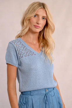 Pull en maille col V, manches courtes