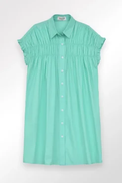 Robe chemise courte à détails smockés