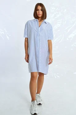 Robe chemise irisée à rayures