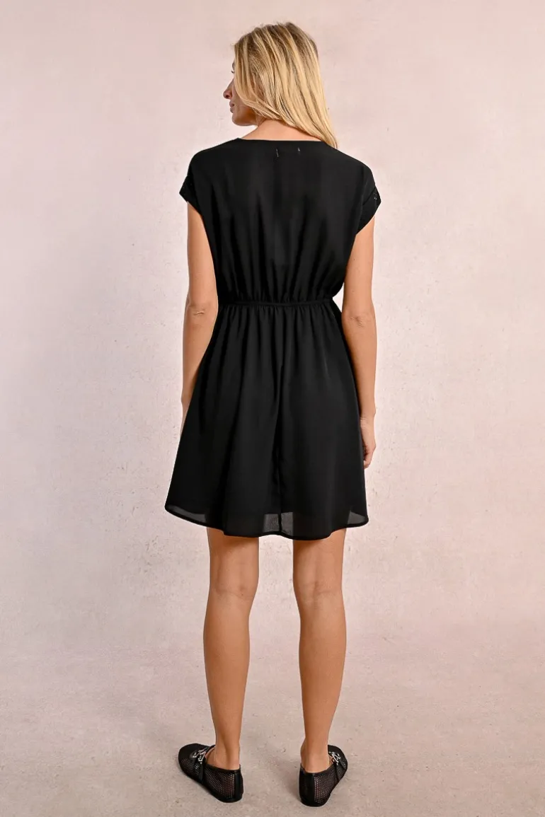 Robe courte