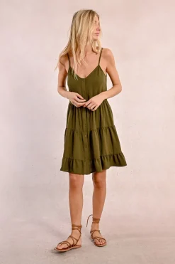 Robe courte à bretelles