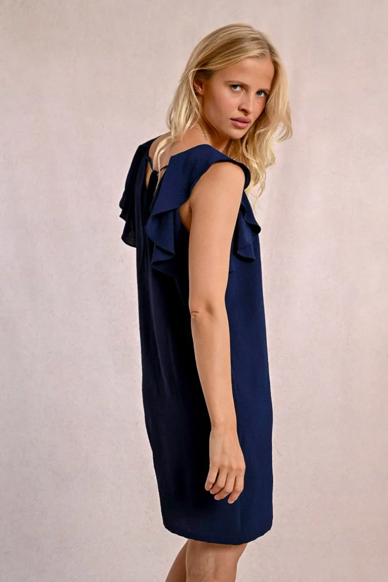 Robe courte à manches fantaisies
