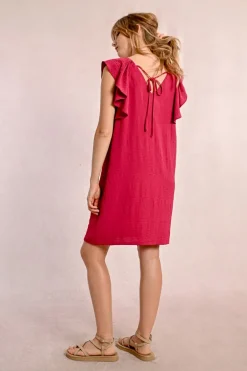 Robe courte à manches fantaisies