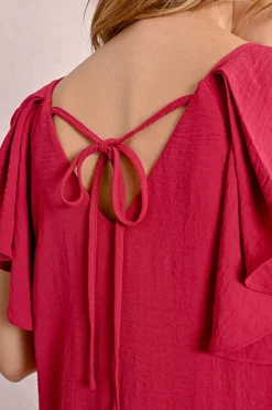 Robe courte à manches fantaisies