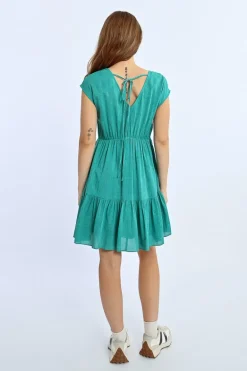 Robe courte à volants
