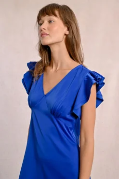 Robe courte ajustée