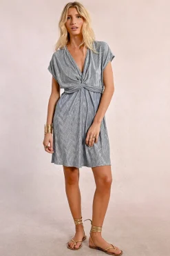 Robe courte drappée
