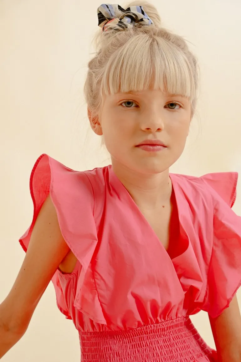 Robe courte en volume