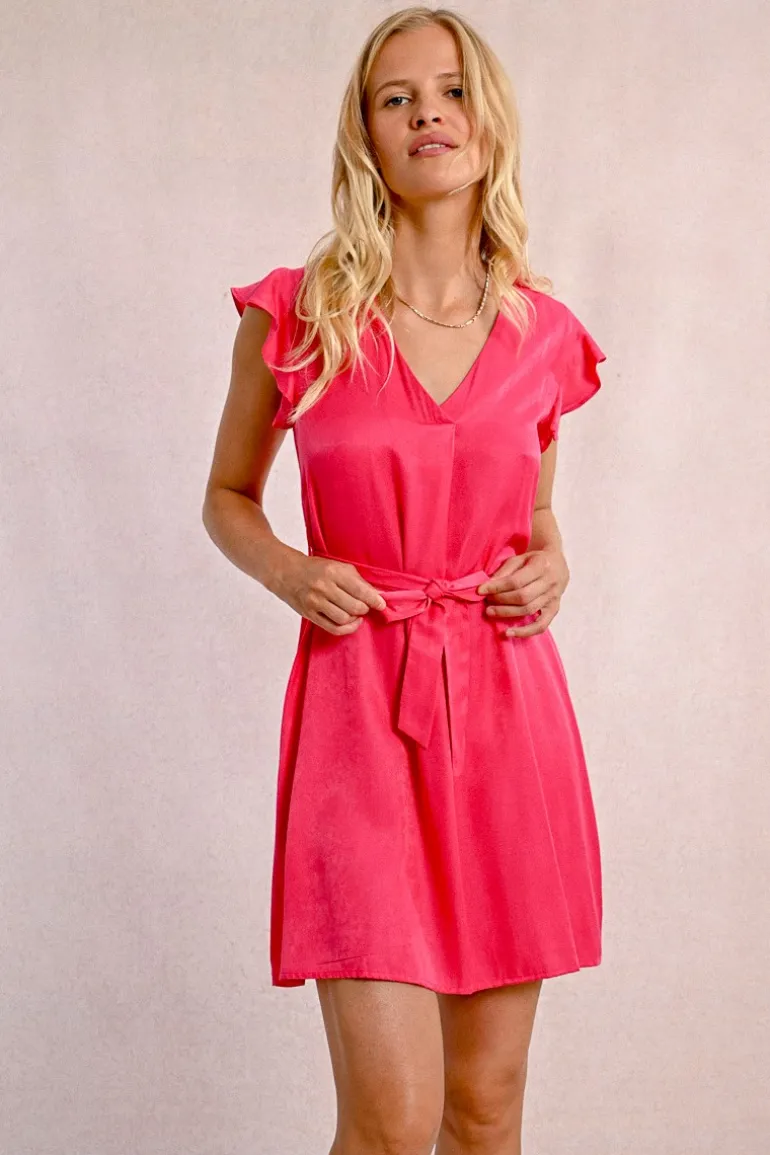 Robe courte et nouable à la taille