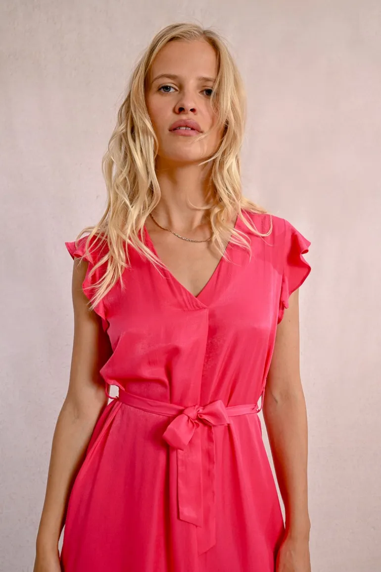 Robe courte et nouable à la taille
