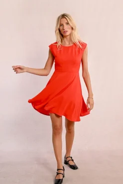 Robe courte patineuse