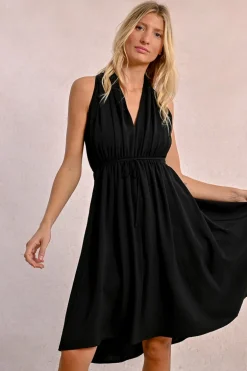 Robe courte plissée