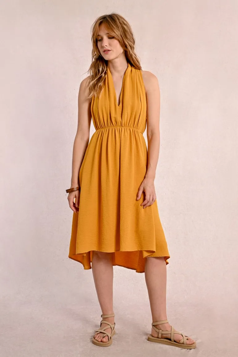 Robe courte plissée