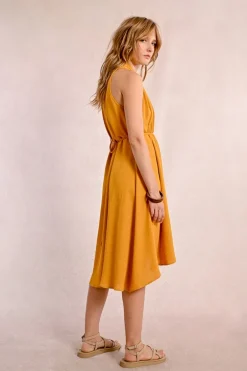 Robe courte plissée
