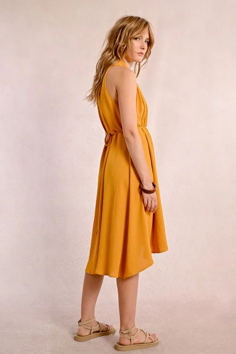 Robe courte plissée