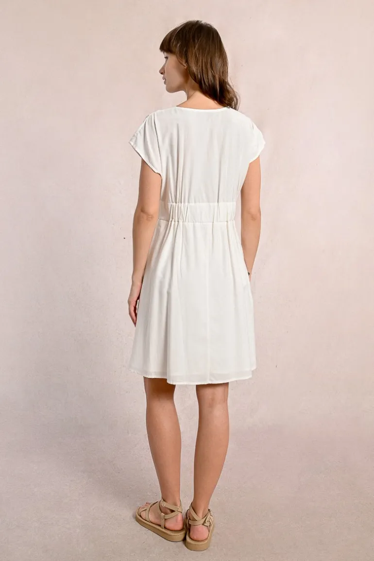 Robe courte plissée