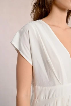 Robe courte plissée