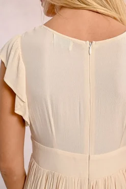 Robe courte plissée